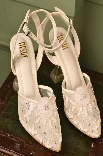 White floral embroidered net heels