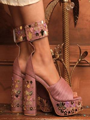 Pink floral hand embroidered heels 3