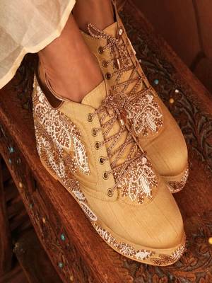 Gold beads embroidered wedges shoes 1