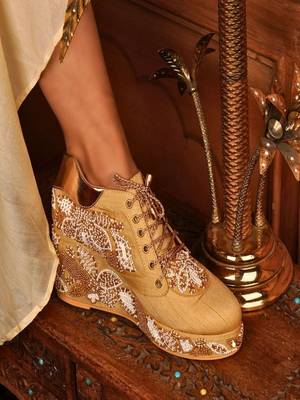 Gold beads embroidered wedges shoes 2