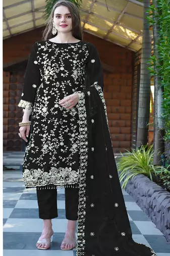 Heavy orgenza with embroidery sequence  with moti work Un-stitched pakistani suit