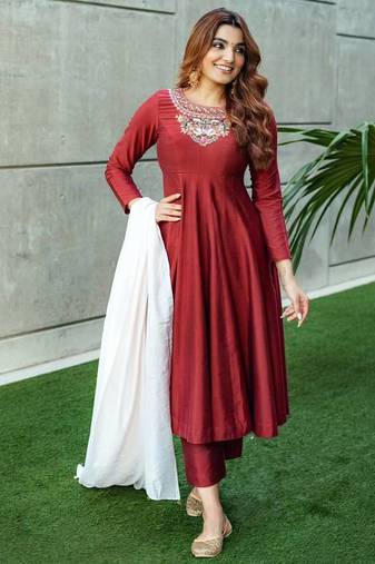 MAROON SILK EMBROIDERY  PARTY WEAR SUIT SET 