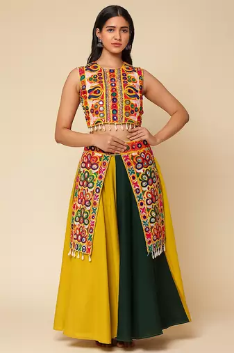 Navratri Yellow Rayon lehenga set for womens-Free Size