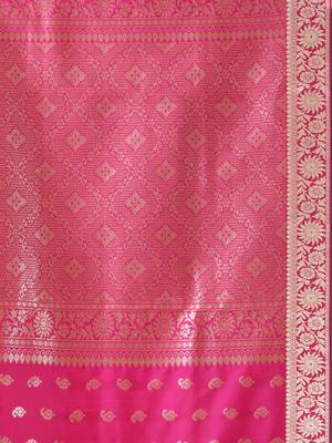 Pink kanjivaram banarasi kolikasaaj with blouse piece 3