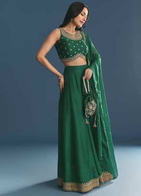 GREEN SEQUINED EMBROIDERY WORK COTTON SILK WEDDING WEAR LEHENGA CHOLI WITH DUPATTA. 3