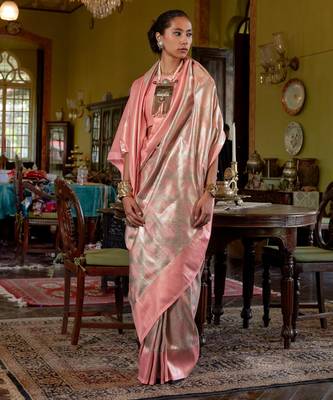 Peach Handwoven Silk Blend Saree | Traditional Party Wear 2