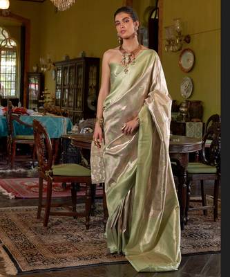 Pista Green Handwoven Silk Blend Saree | Stylish Occasion Wear 1