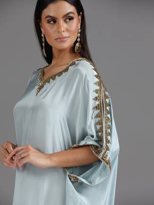 Blue embroidered crepe kaftan 3