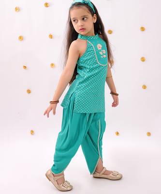 Green printed rayon co ord set 4