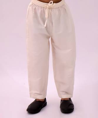 Off white printed chanderi kurta set 5