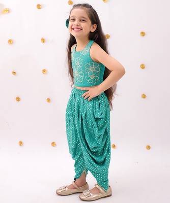 Green embroidered rayon co ord set 5