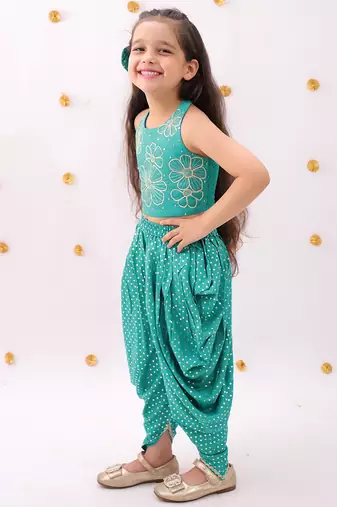 Green embroidered rayon co ord set