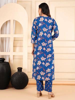 Blue cotton printed & embroidered work straight kurta bottom & dupatta set 5