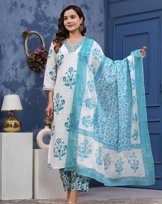 Blue cotton printed & hand work straight kurta bottom & dupatta set 1
