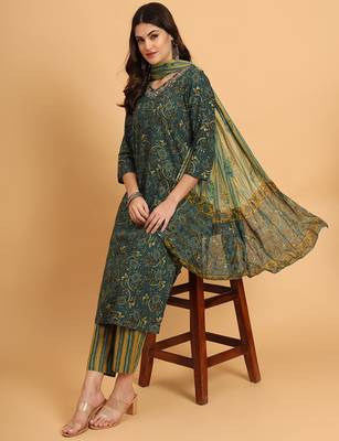 Green cotton printed & embroidred work kurta bottom dupatta set 1