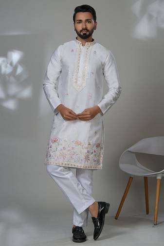 White blended cotton embroidered kurta pajama for mens