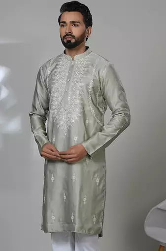 Green blended cotton embroidered kurta pajama for mens