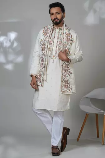 White blended cotton embroidered kurta pajama for mens