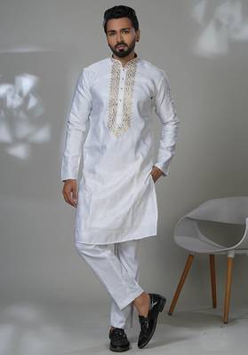 White blended cotton embroidered kurta pajama for mens 1