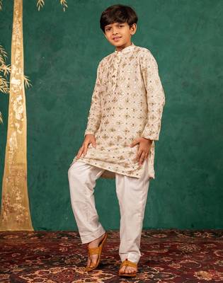 Boys georgette mirror work off-white kurta with white pant 5