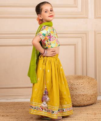 Girls poly digital printed and handworked top and cotton lurex yellow lehenga with dupatta 3