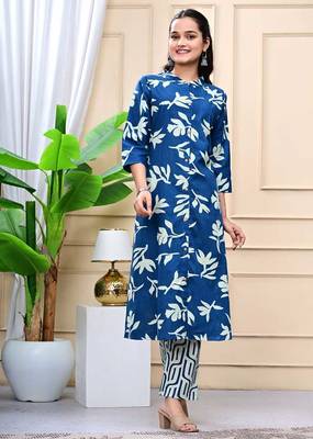 Women blue cotton printed & trim work a-line kurta & bottom set 2