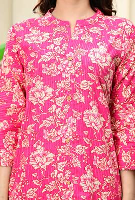 Women pink cotton printed & trim work a-line kurta & bottom set 4