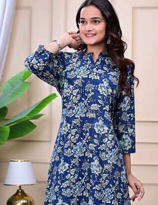 Women navy blue cotton printed & trim work a-line kurta & bottom set 4