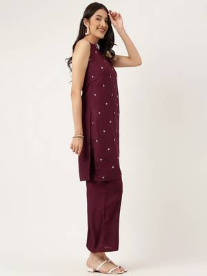 Women  mahroon rayon & embroidered work straight kurta bottom set 2