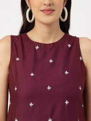 Women  mahroon rayon & embroidered work straight kurta bottom set 5