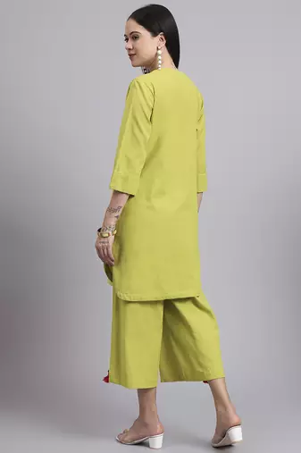 Women   green cotton flex & hand work co-ord set (set of 2)