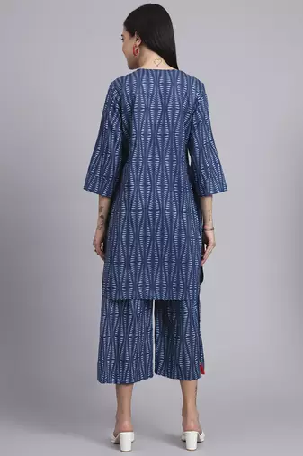 Women  blue cotton printed & hand work co-ord set (set of 2)