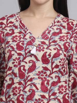 Women red cotton printed & hand work co-ord set (set of 2) 4