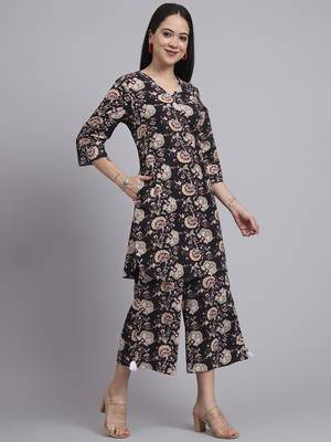 Women black cotton printed & hand work co-ord set (set of 2) 2