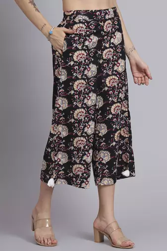 Women black cotton printed & hand work co-ord set (set of 2)