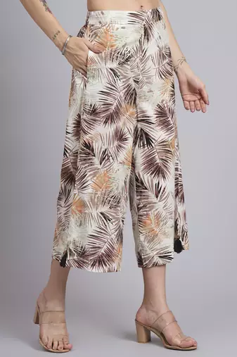Women cream cotton printed & hand work co-ord set (set of 2)