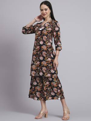 Women black cotton printed & hand work co-ord set (set of 2) 1