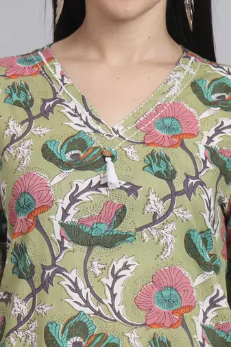 Women green cotton printed & hand work co-ord set (set of 2)