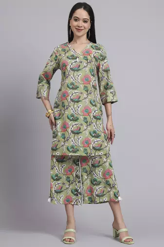 Women green cotton printed & hand work co-ord set (set of 2)