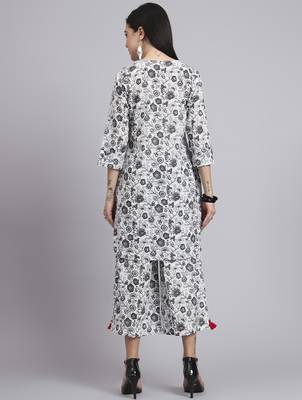Women cream cotton printed & hand work co-ord set (set of 2) 3