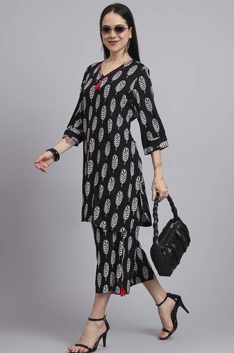 Women  black rayon printed & hand work co-ord set (set of 2)