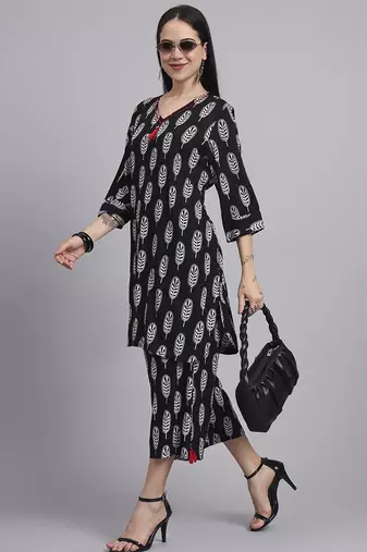 Women  black rayon printed & hand work co-ord set (set of 2)