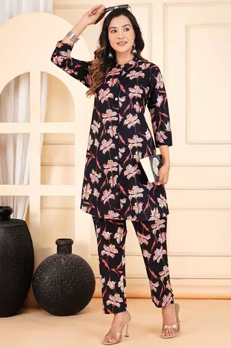 Women black cotton printed & hand work straight kurta bottom set