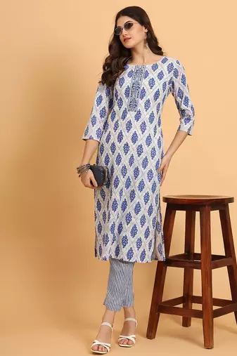 Women Blue rayon printed & trim work kurta bottom set