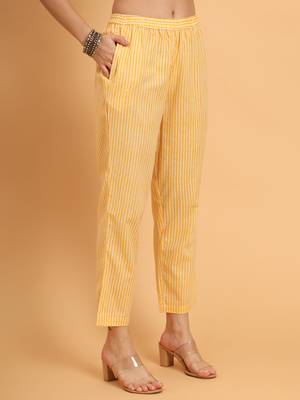 Women yellow cotton printed & embroidred trim work kurta bottom set 5
