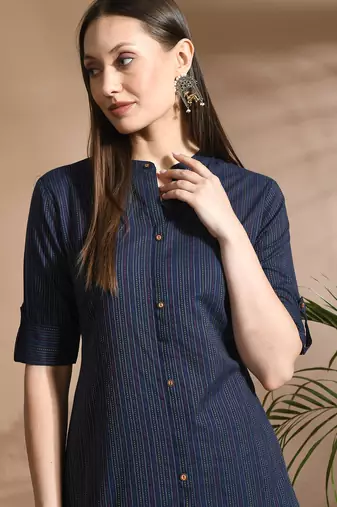 Women blue cotton katha & trim work kurta bottom set