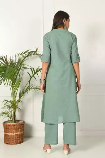 Women green cotton katha & trim work kurta bottom set