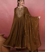 Mehendi viscose chanderi heavy thread embroidery work kurta pant set