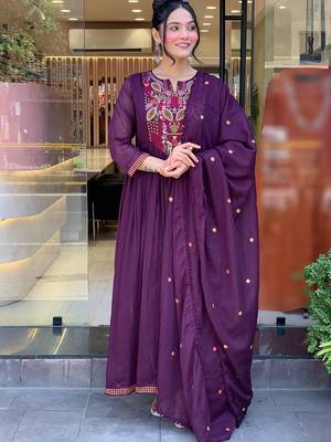 Wine viscose chanderi heavy thread embroidery work kurta pant set 2