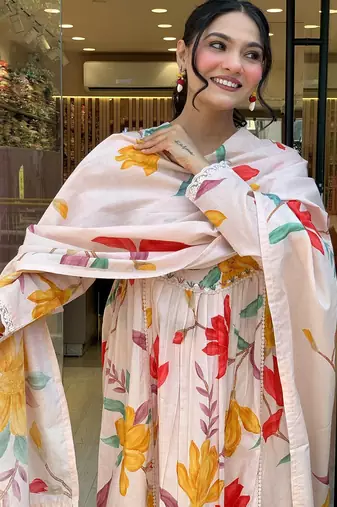 Cream cotton print with thread embroidery work kurta pant set